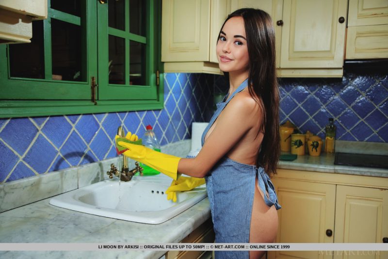 Met-Art Li Moon Sexy Nude Babe